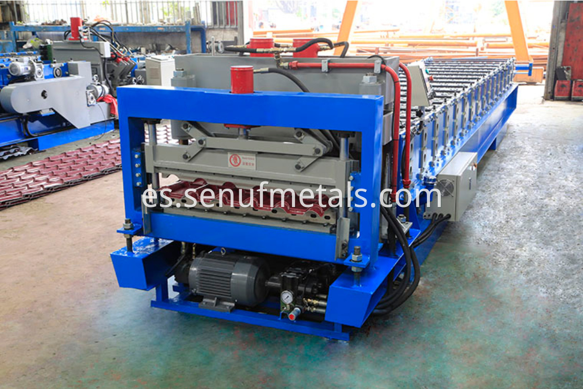 glazed tile forming machine